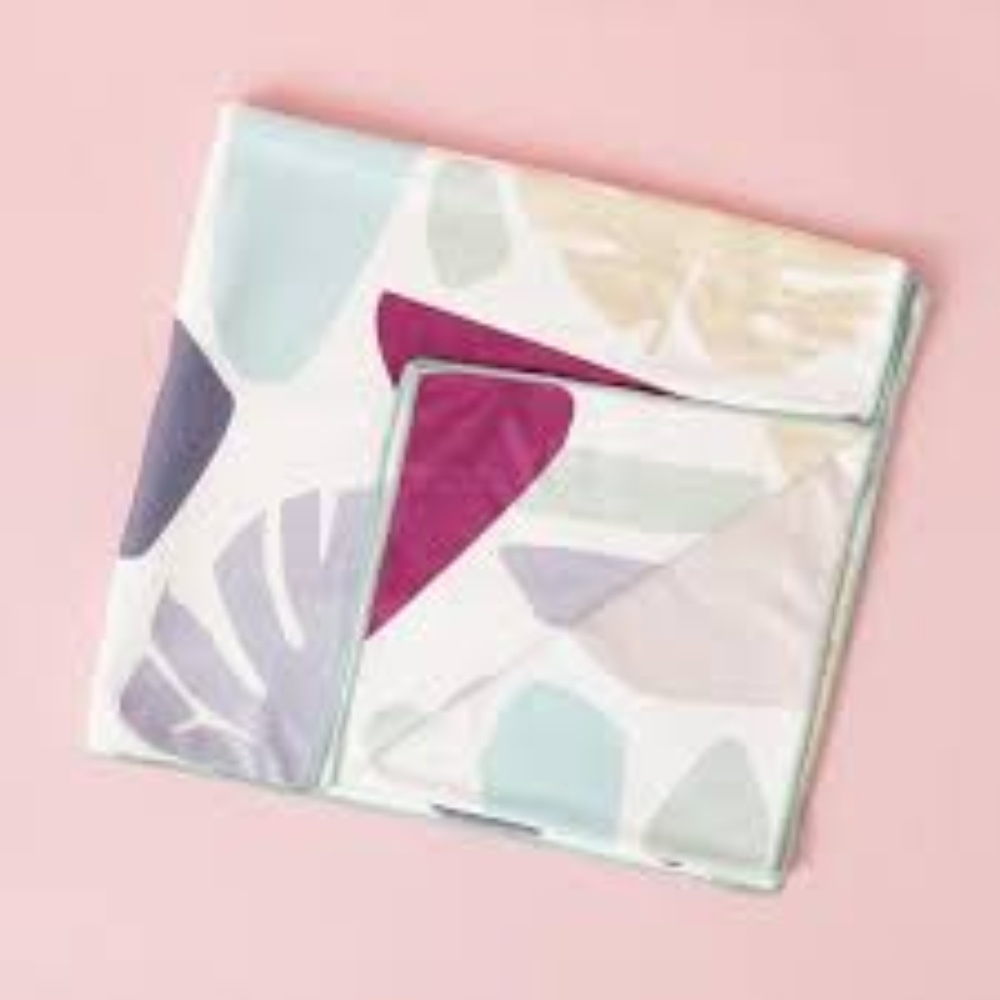 Summer & Rose Beach Towel